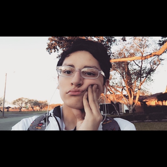 Meet your Posher, Davin - Picture 1 of 1